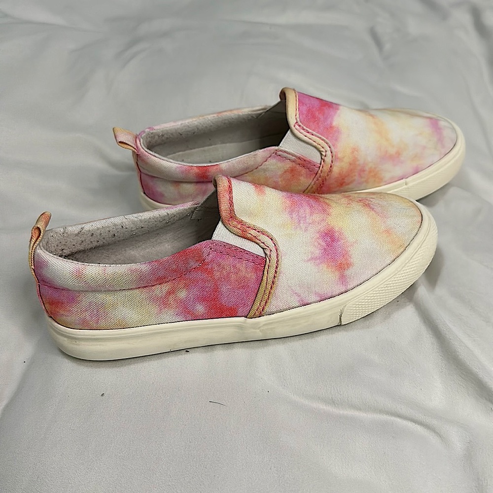 Cat and Jack kids size 12 slip on sneaker pink, yellow and white